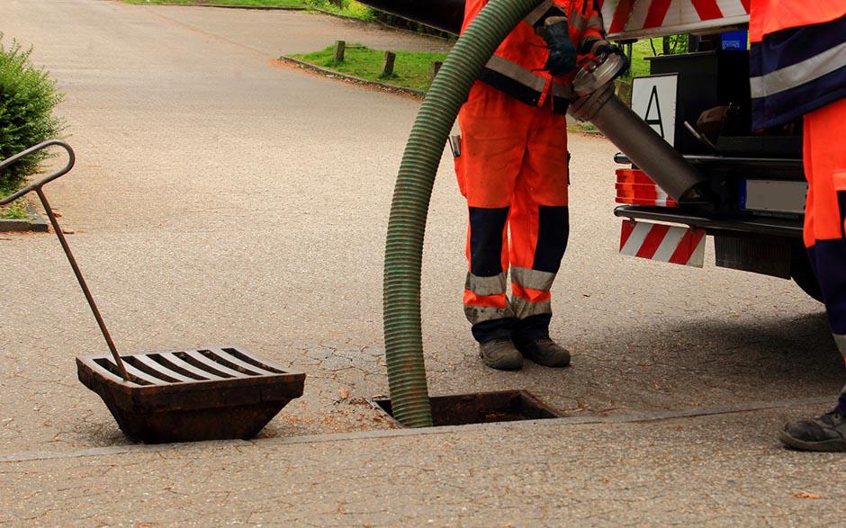 comment déboucher une douche Forges-les-Bains